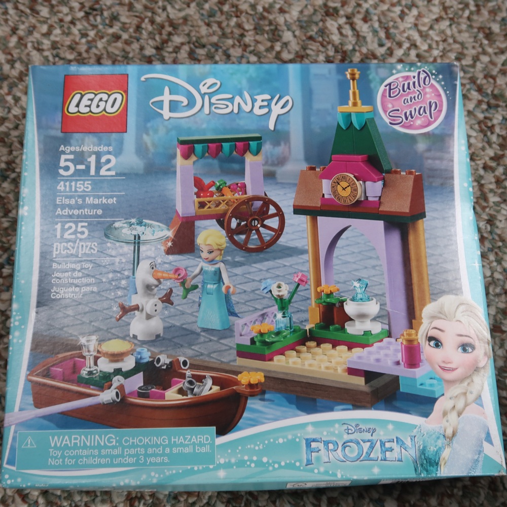 LEGO Disney Frozen- Elsa’s Market Adventure